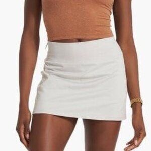 Vuori Women's Halo Performance Skirt Salt Heather XS